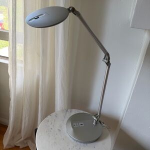 HUMANSCALE // element disc light